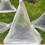 Malla Antihelada 17gr x 1,4m – Protege tus Plantas del Frío con Cariño y Eficiencia